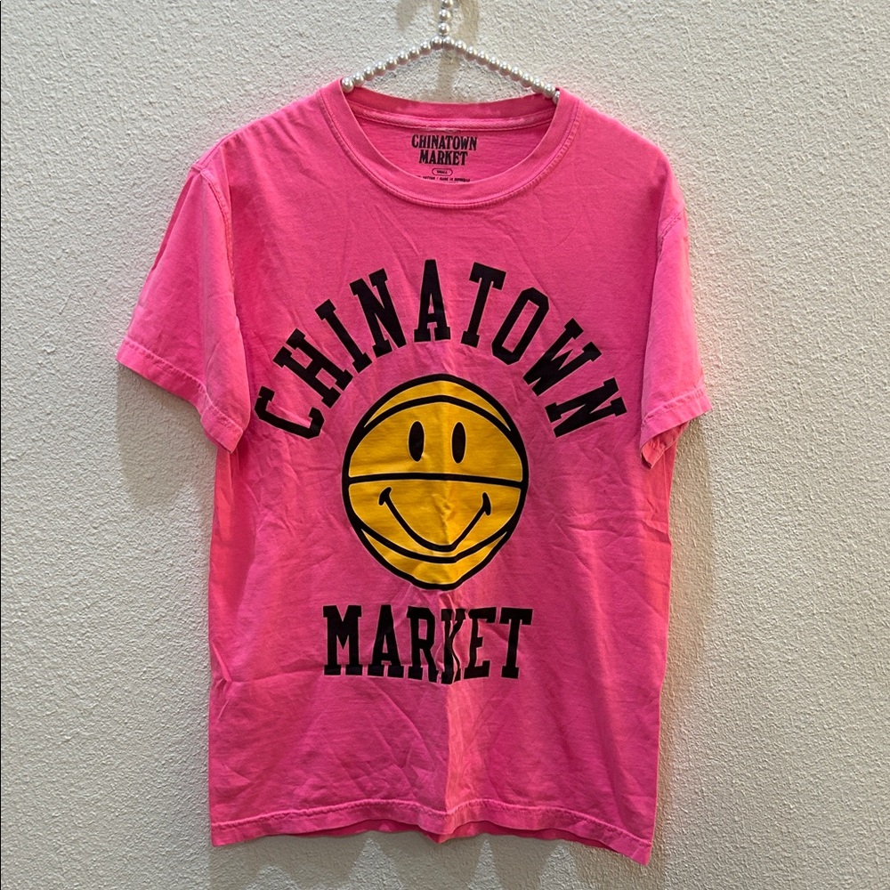 Chinatown Market Collegiate Neon Pink Tee Size S